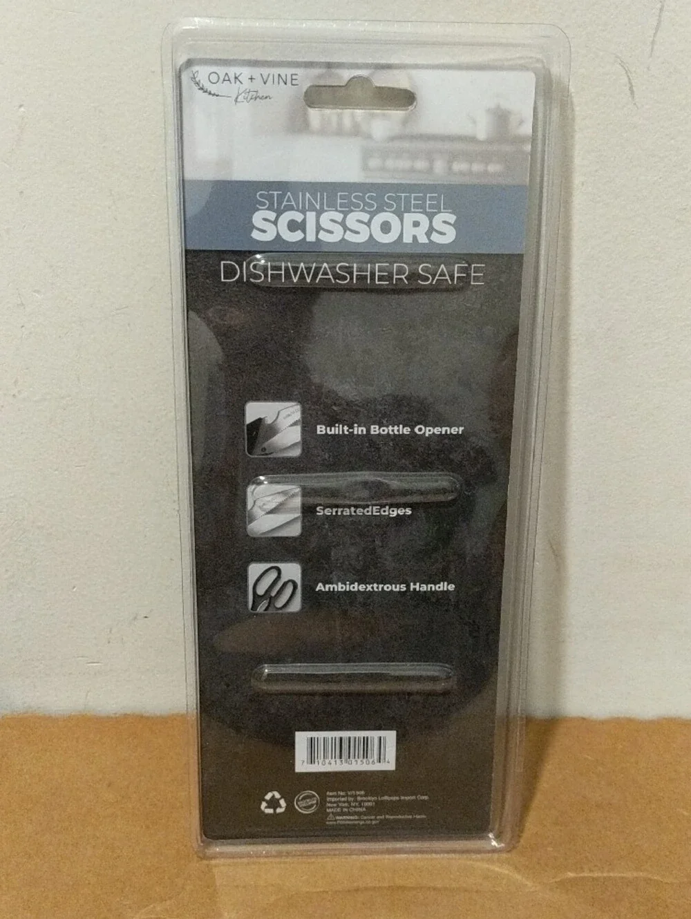 Black Stainless Steel Kitchen Scissors with Bottle Opener Attached 🆕